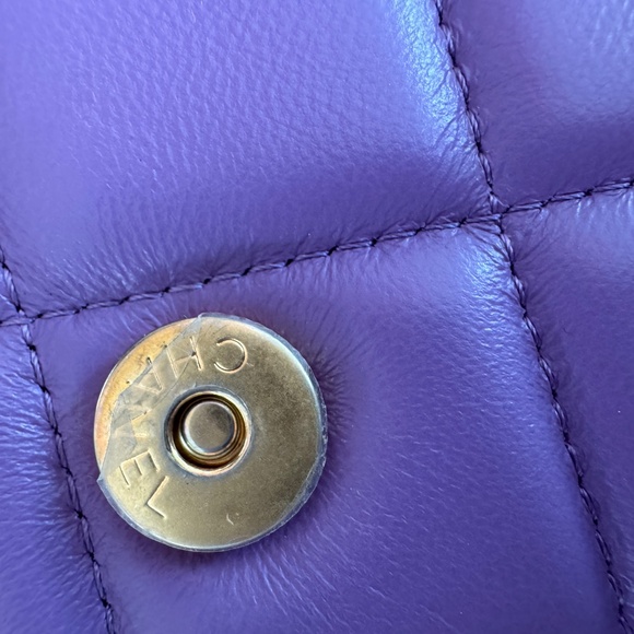 Purple Chanel Wallet on Chain - Picture 11 of 12